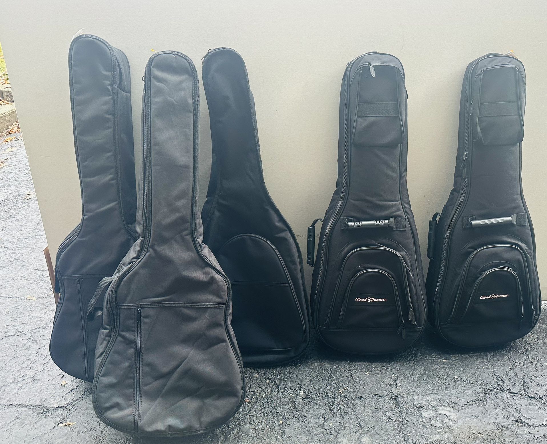 5 Guitar Bags In Great Condition 