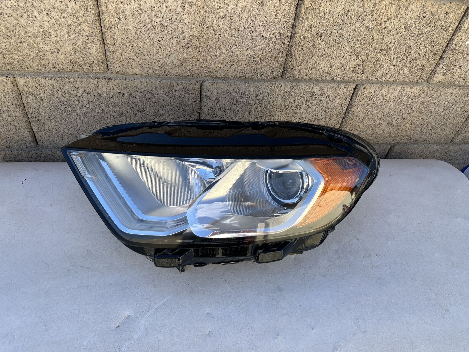 Ford Eco Headlight 2018-2021, Ford Eco Headlamp, OEM ORIGINAL FORD PART, driver side