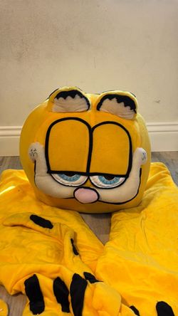 Retro Garfield the Cat Mascot Costume Cosplay