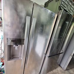 Kenmore Refrigerator 