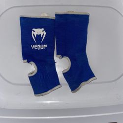 Venum Muay Thai Kickboxing Ankle Support Set