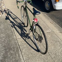 Vintage Schwinn Varsity Bike
