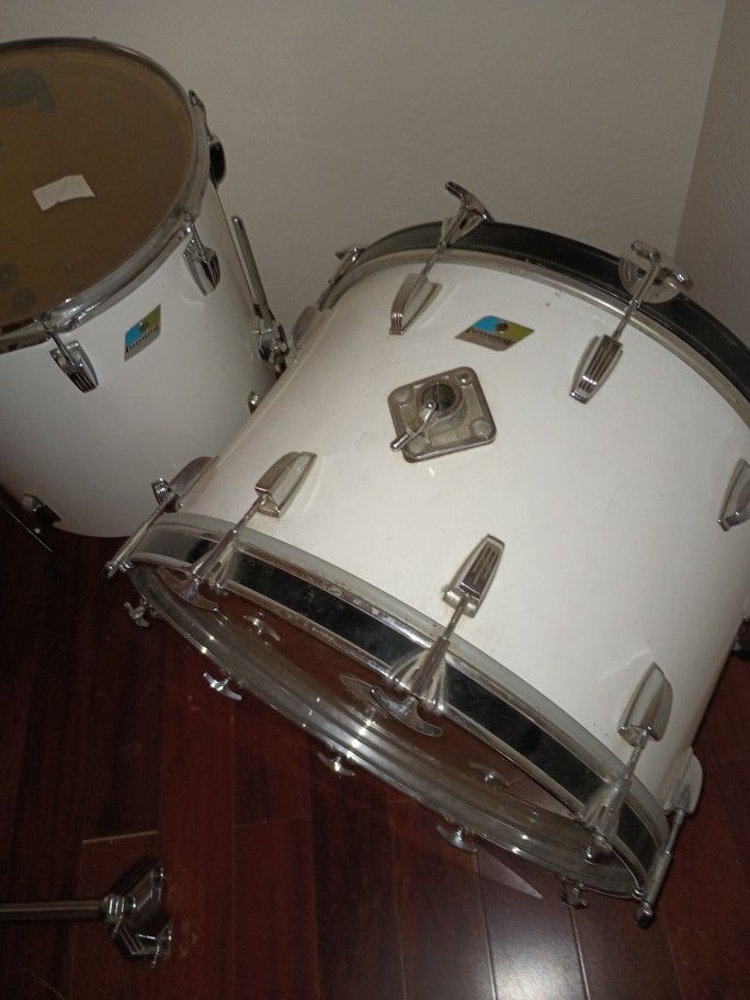 Ludwig Kick Drum Floor Time With A Million $110,000 Being The Numbers Made In 74s I Believe Have Other Old Equipment