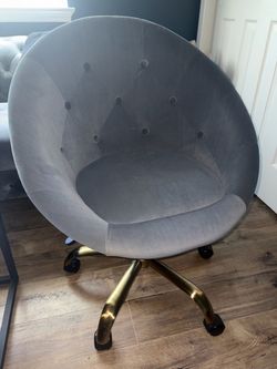 Velvet Swivel Office / Desk Chair – Like New!