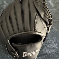 Franklin Baseball Glove 