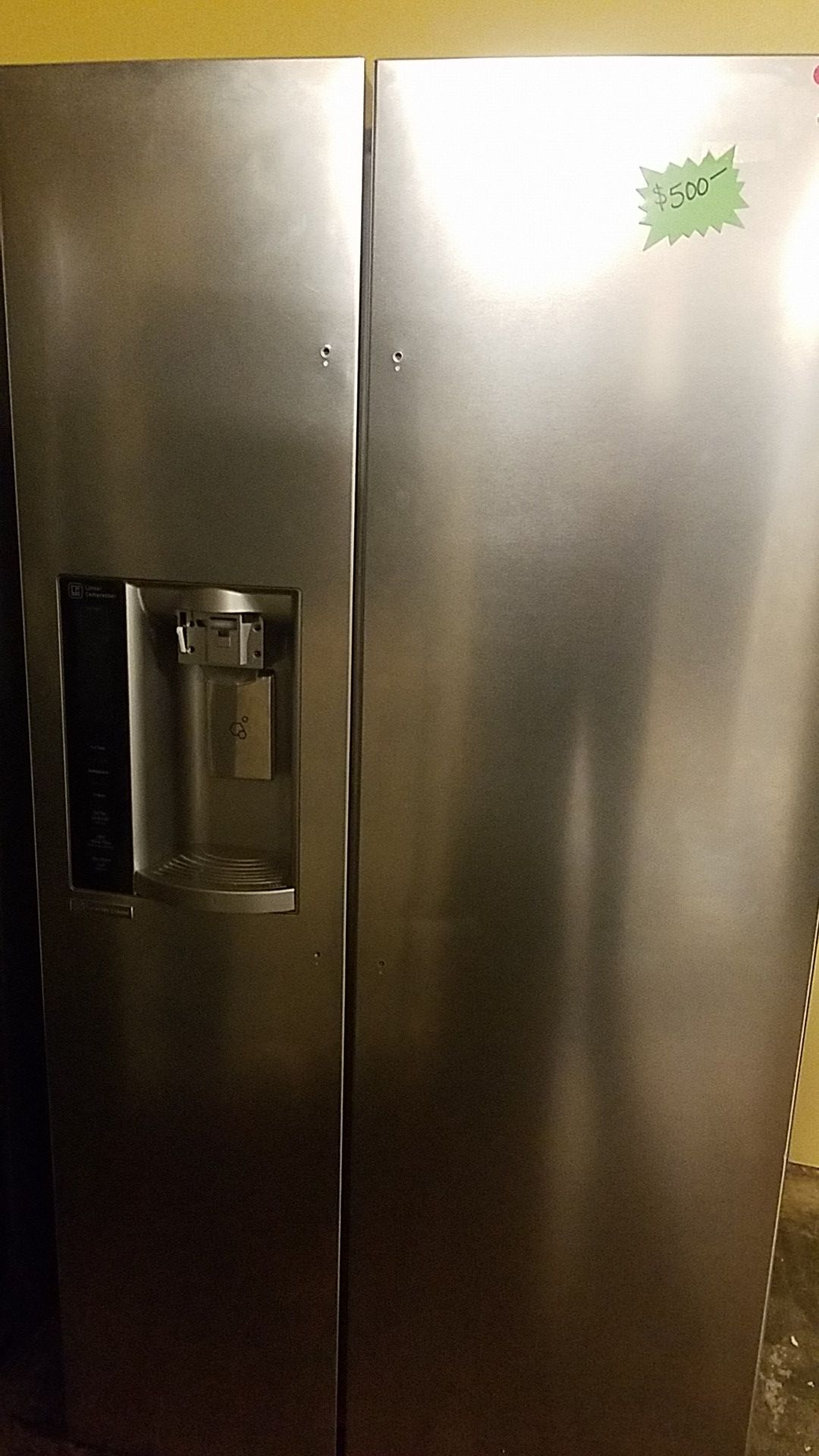 LG refrigerator model LSX26326S
