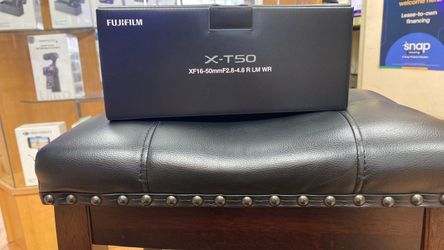 Fujifilm X-T50 with 16-50mm