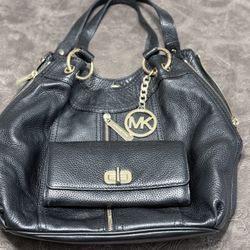 Black Michael Kors Purse and Wallet 