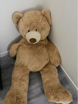 Giant teddy bear