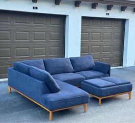 🛋️ Sofa/Couch Sectional - Macy’s - Delivery Available 🚛