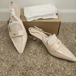 Womens Size 8 Brand New Cream Color Shoes 