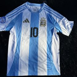Medium Messi jersey 