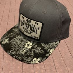 Vans “Off The Wall” Logo Floral Brim Adjustable Snapback Hat