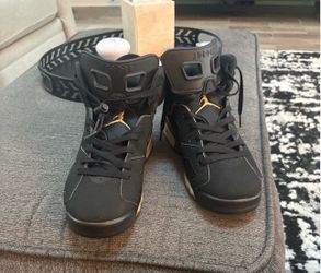 Jordan 6 DMP size 9