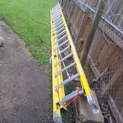New) 40 foot extension ladder fiberglass industrial 
