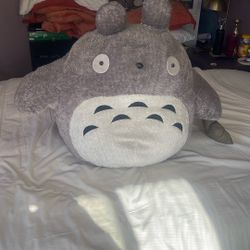 BIG TOTORO PLUSH