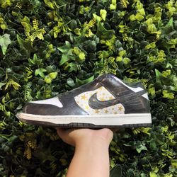 NIKE SUPREME SB DUNK LOW DS 8.5