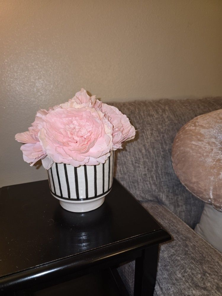 Silk Floral Arrangement 