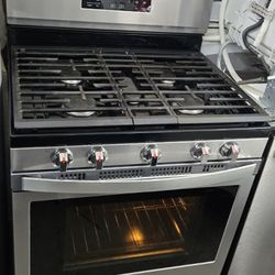 Whirlpool Stove