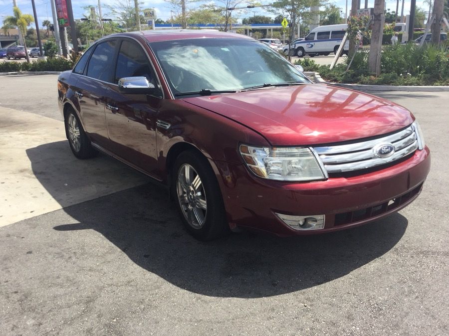 2009 ford sedan (smooth clean and fast)