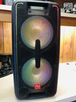 THIS IS A STORE! 🔊Equipo recargable con dos bocinas 10” /Portable Bluetooth speaker with two 10”woofers 🔊