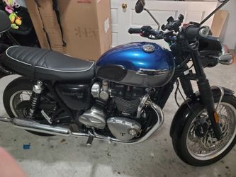 2022 Triumph Bonneville T120