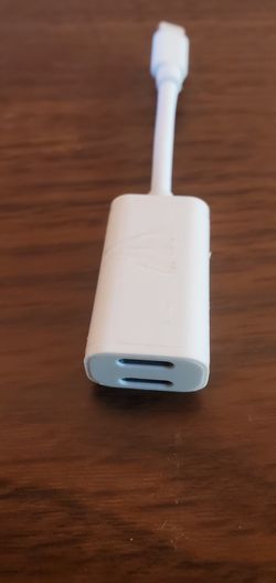 Iphone Lightning 2 in 1 music + charger