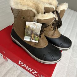Woman Bearpaw Boots 