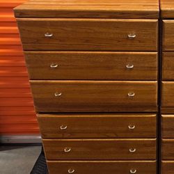 Beautiful 6 Drawer Wood Dresser