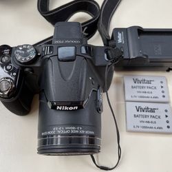 Nikon Coolpix P530 camera and battery set 