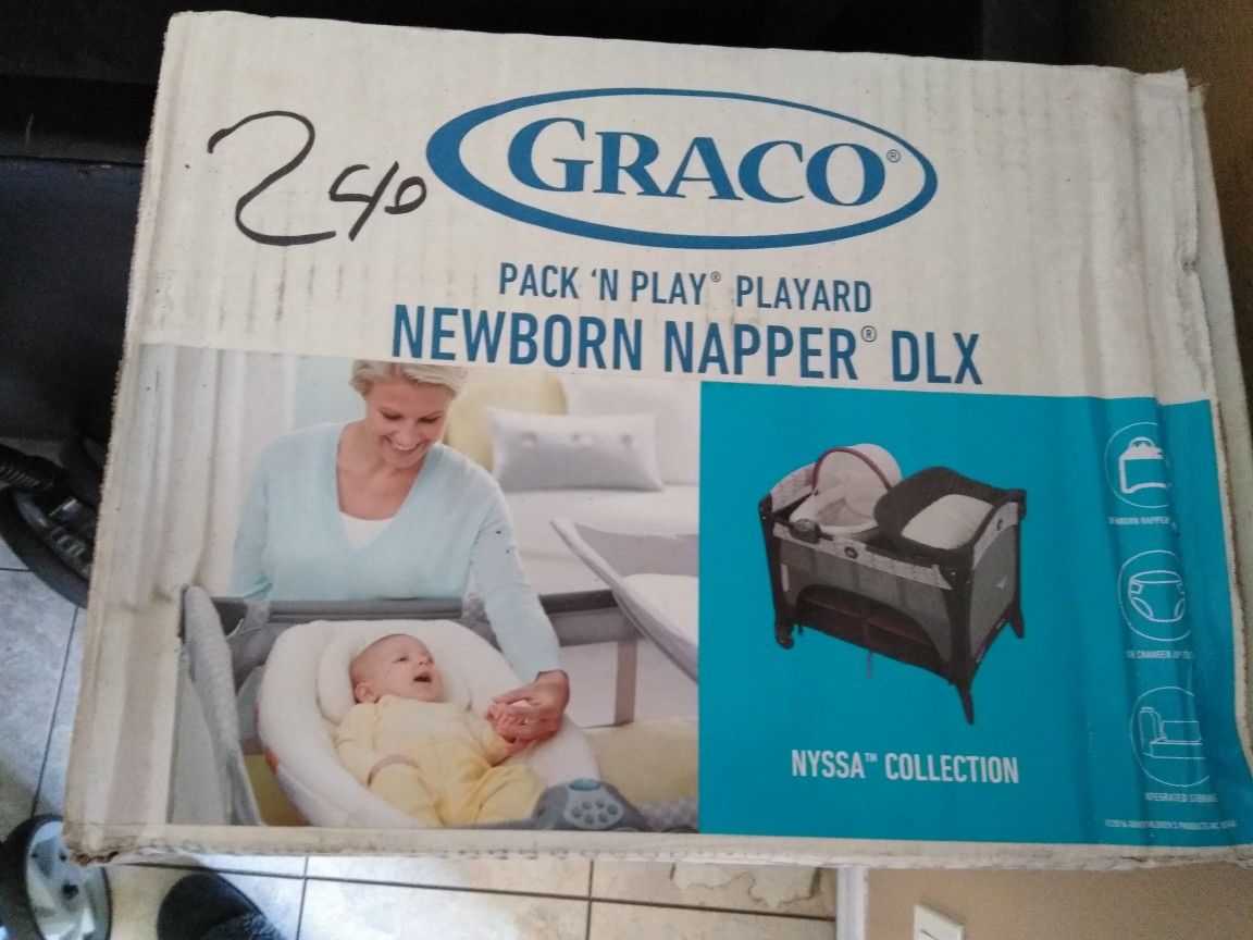 Graco Baby Pack N Play Deluxe Nyssa Collection New in box for