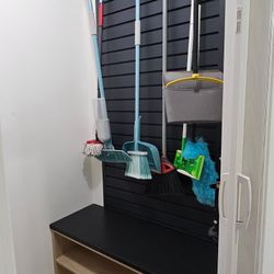 🔧 Multifunctional wall organizer panel