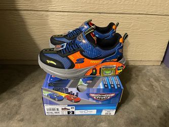 Boys Skechers Garage Shoes - Size 2
