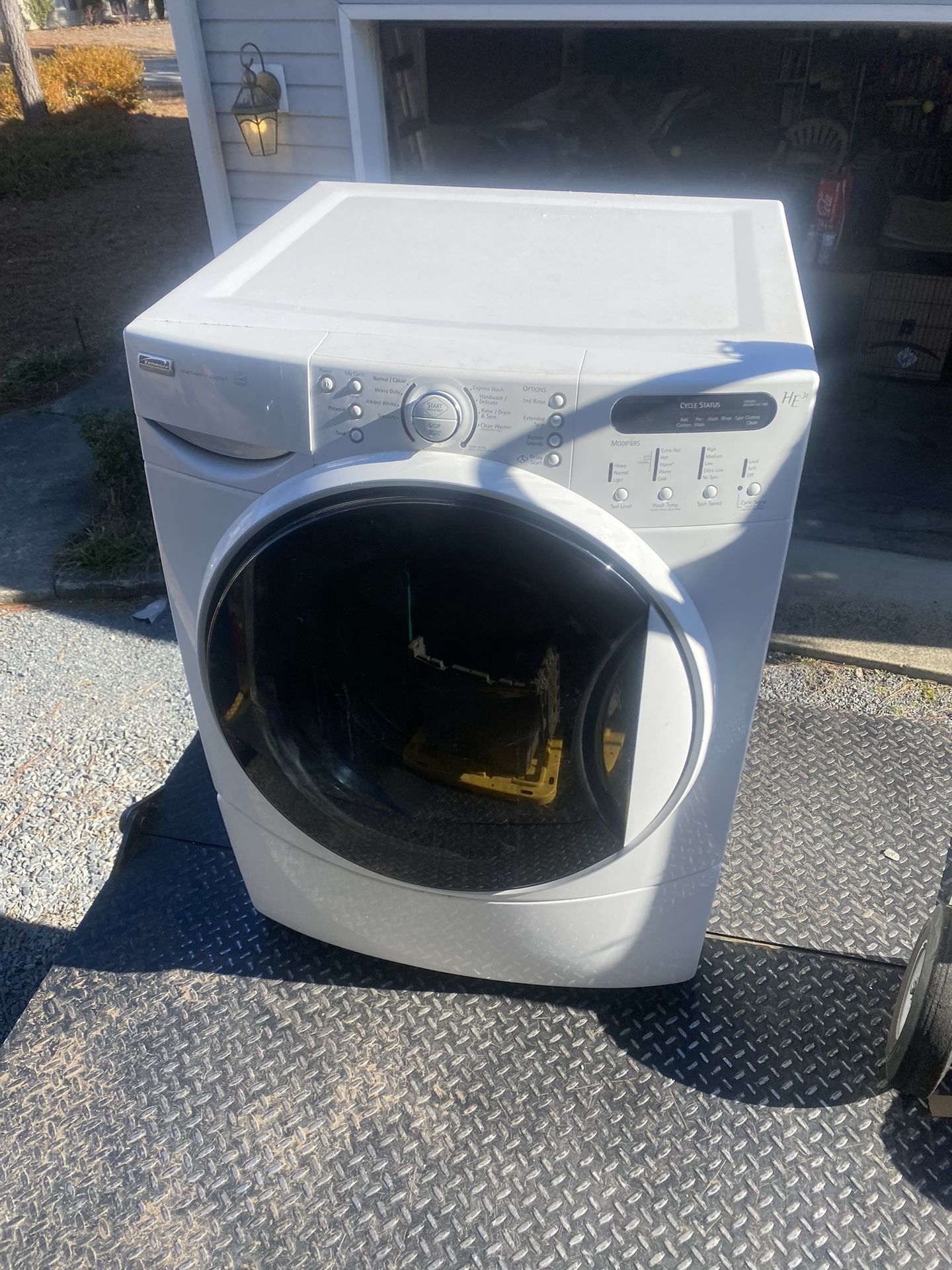 Kenmore Front Load Washer *works Good* No Issues for Sale in Raleigh