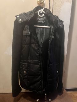 Ashley by ZB International Black Puffer Jacket