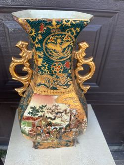 Asian vase