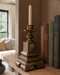 Vintage gold lion head candlestick holder