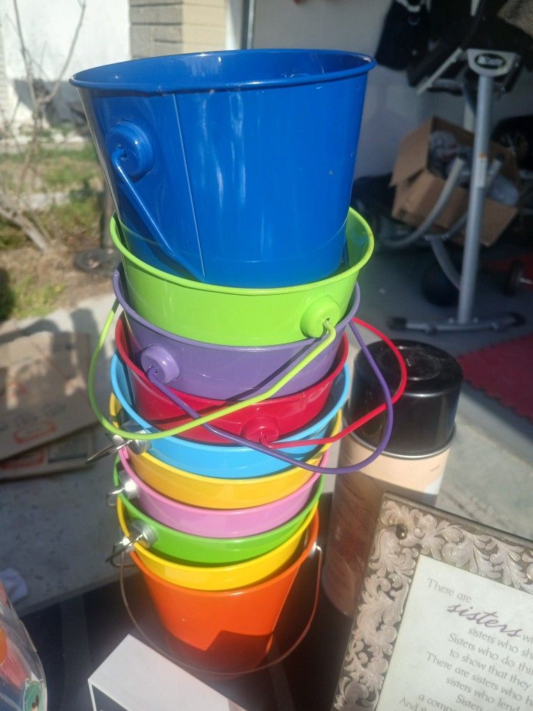 Buckets
