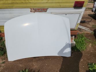 2002 Chevy 1500 Hood