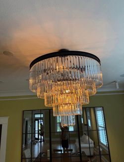 2 Chandeliers