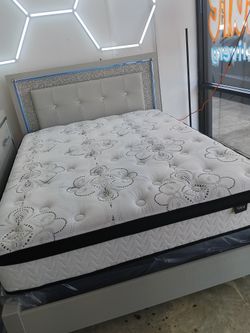 Beautiful Five Piece Light Up Bed