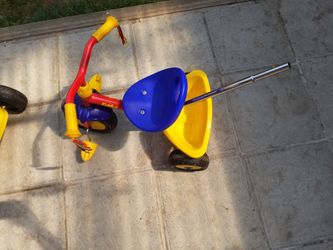 2 Kiddio tricycles