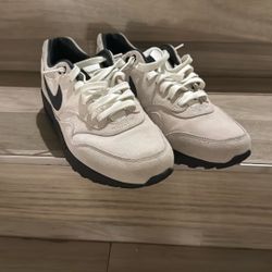 Nike Air Max 1 Premium 'Summit White Black' Size 9