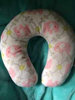 Baby 👶🏻 neck support pillow