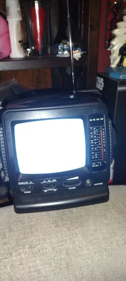 old school black and white television works perfect $20 firm