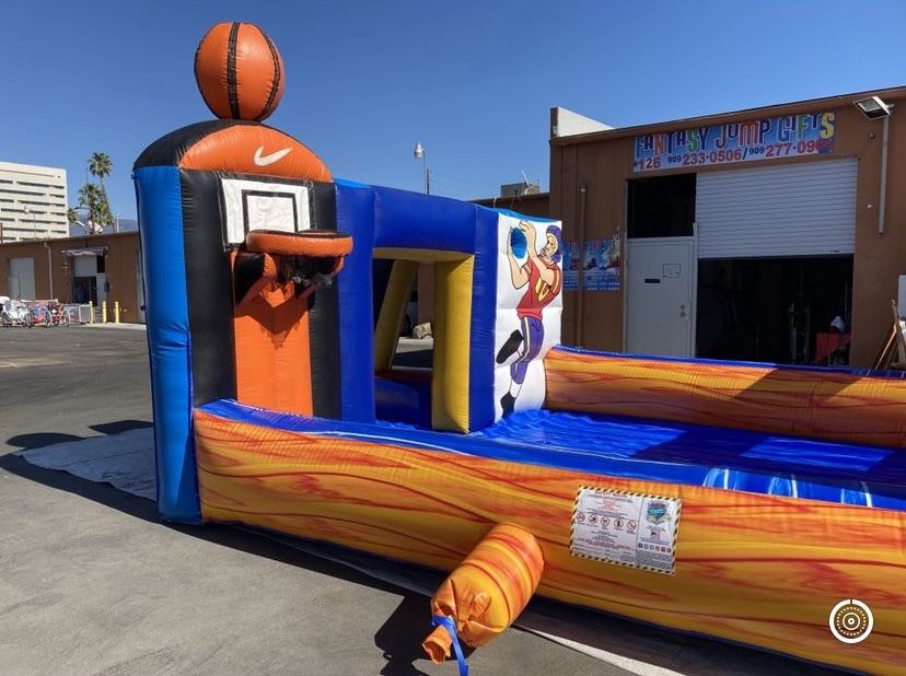 jumper soccer new $2,500 size 20 x18 new