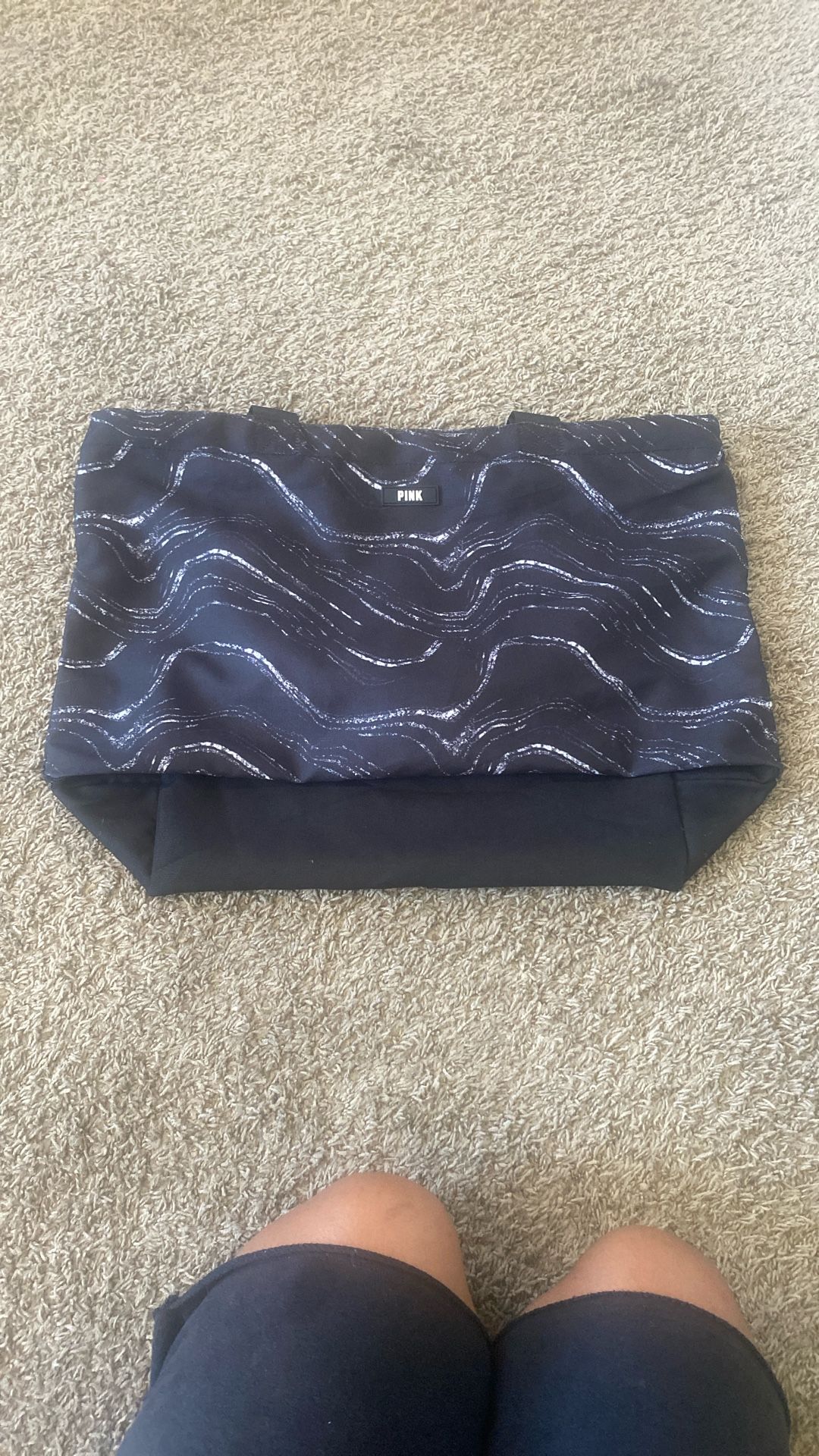 Black (pink) duffle bag