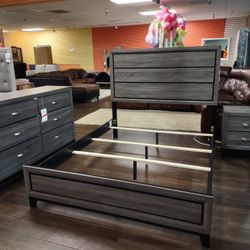 New 4 Pc Queen Bedroom Set Queen Bedframe Mirror Nightstand 