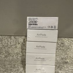AirPods Pro Gen 4 🔥 Top-tier sound with Active Noise Cancellation & Transparency Mode. Comfortable fit, strong bass, crystal-clear calls, and easy iP