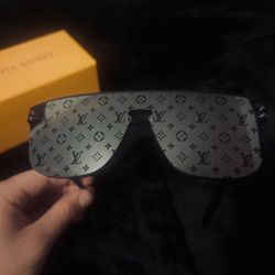 Black LV Sunglasses 